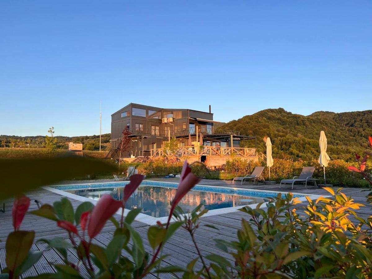 Hotel Flandra Glamping Corbeni Exterior foto