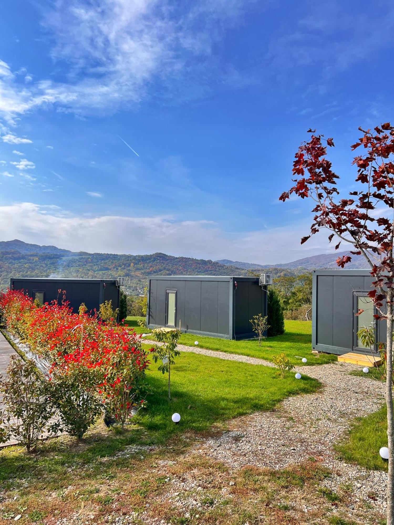 Hotel Flandra Glamping Corbeni Exterior foto