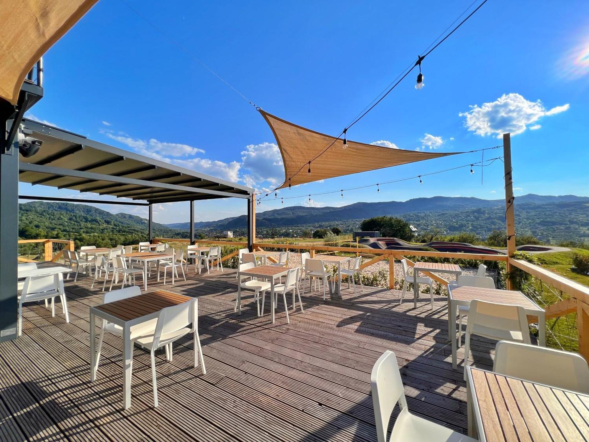 Hotel Flandra Glamping Corbeni Exterior foto