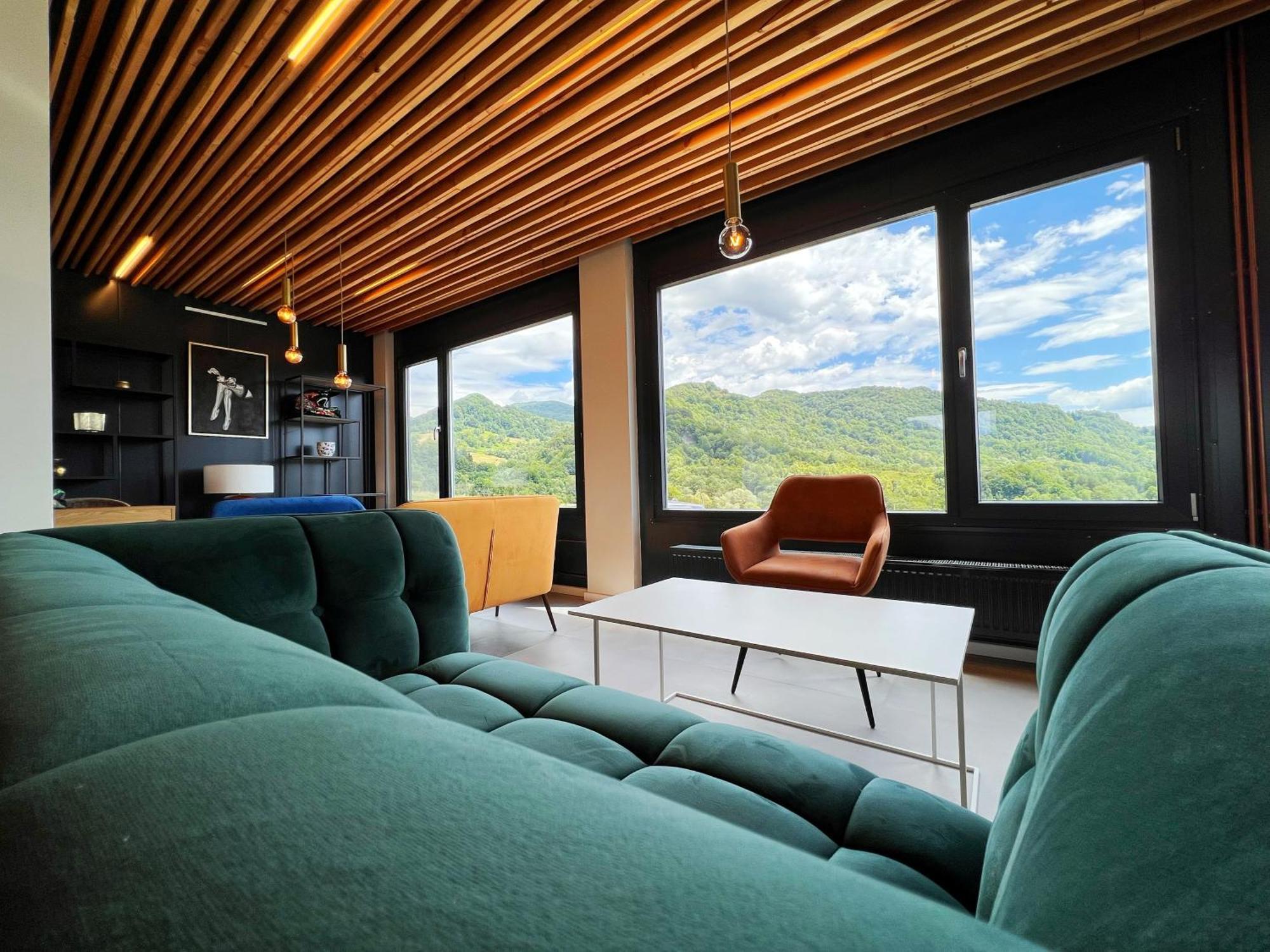 Hotel Flandra Glamping Corbeni Exterior foto